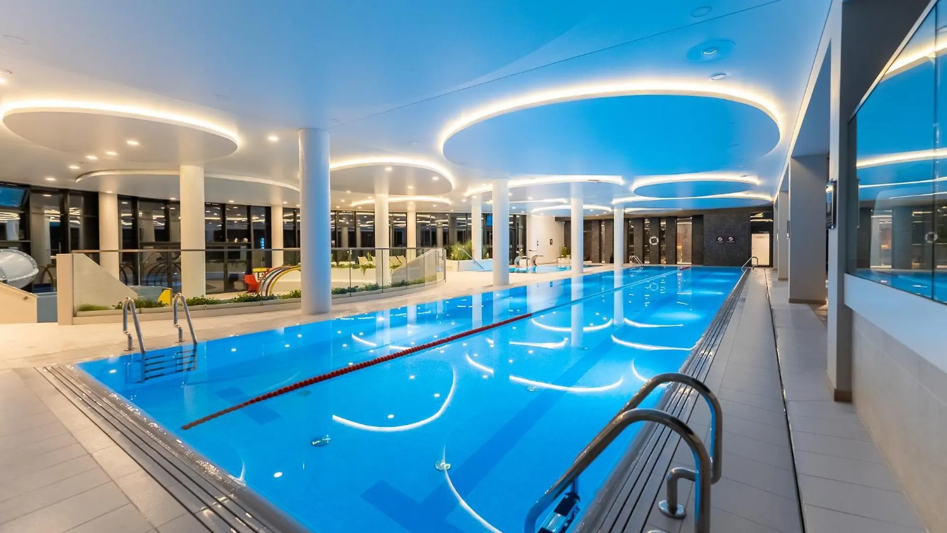 Apartment Apartamenty Fenomen - Dune, Polanki Aqua W Kolobrzegu, Free Parking, Swimming Pool, Sauna And Other!